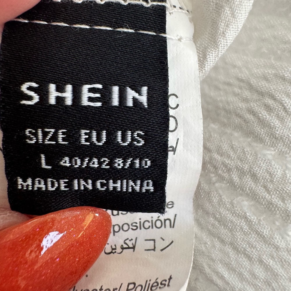 SHEIN White Blouse with Red Floral Embroidery - Picture 5 of 6